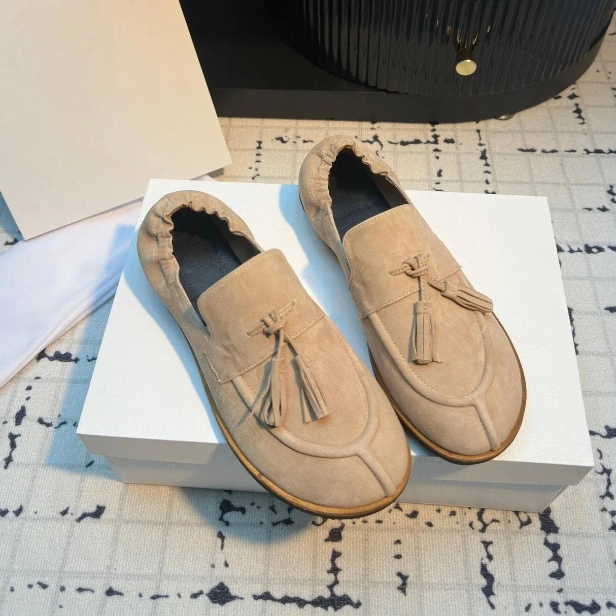 GUANSIYAO Genuine Leather Open Toe Flat Sandals With Flower