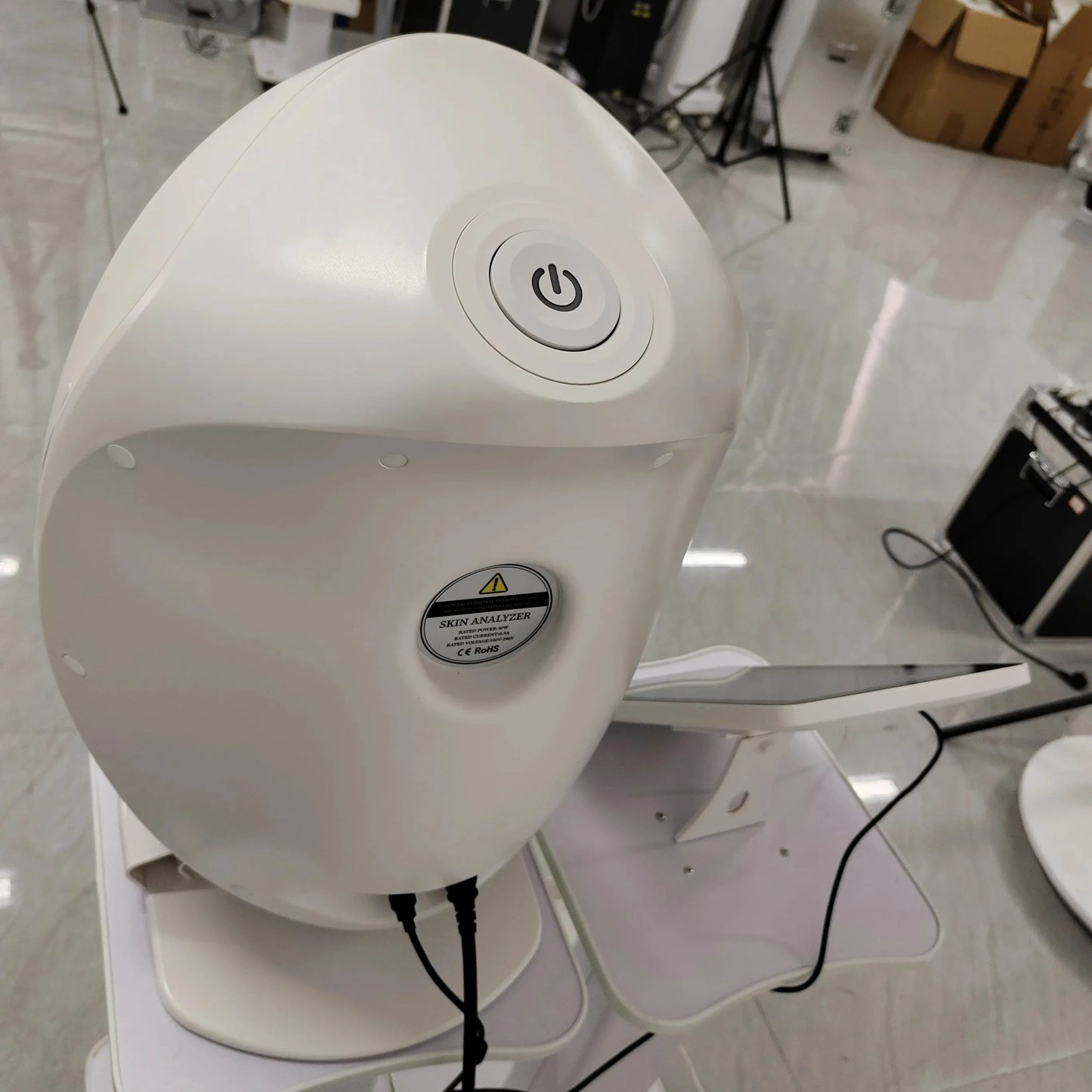 TAIXL 3D Facial Skin Analyzer Machine With 8 Light Spectrum