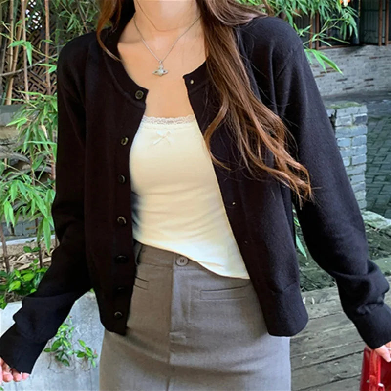 YIYUEQIANLICN Women V Neck Knit Cardigan Button Sweater